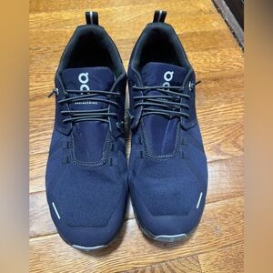 On Running Men's Navy Sneakers waterproof cloud 5